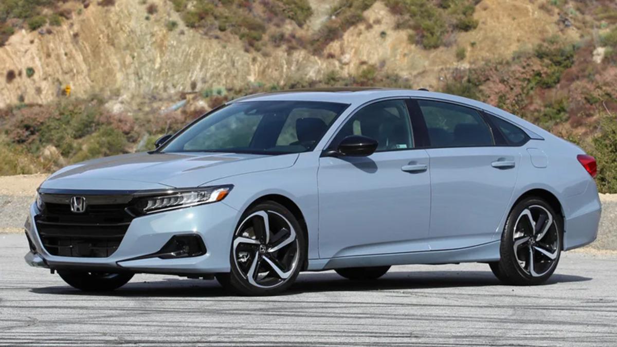 Honda, Durup Dururken Hava Yastığı Açtığı İçin 750 Bin Aracını Geri Çağırıyor (Türkiye İçin Endişelenecek Bir Durum Yok)