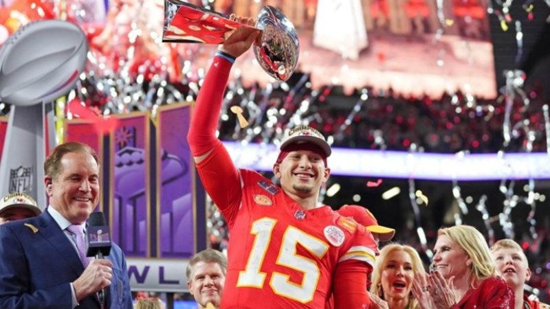 Super Bowl 2024, İlk Kez Biz İnsanın Ay’a Ayak Bastığı Apollo 11 Görevinin İzlenme Rekorunu Kırdı