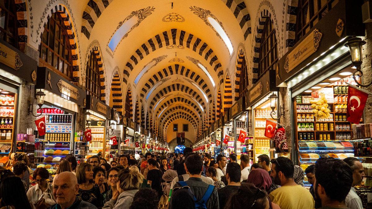 Dünyanın En Büyük 20 Ekonomisi Listesinde Japonya Neden Geriledi? Türkiye Gelecekte Düşecek mi, Yükselecek mi?