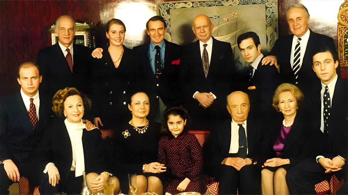 Koç Holding’in Kurucusu Vehbi Koç’un Cansız Bedeni Kimler Tarafından Hangi Amaçla Çalınmıştı?