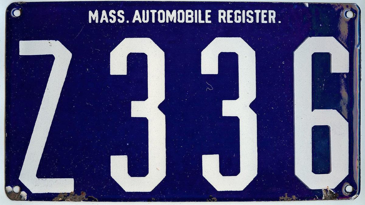 Amerikan Plakaları Bizdekine Kıyasla Neden Bu Kadar Karmaşık?