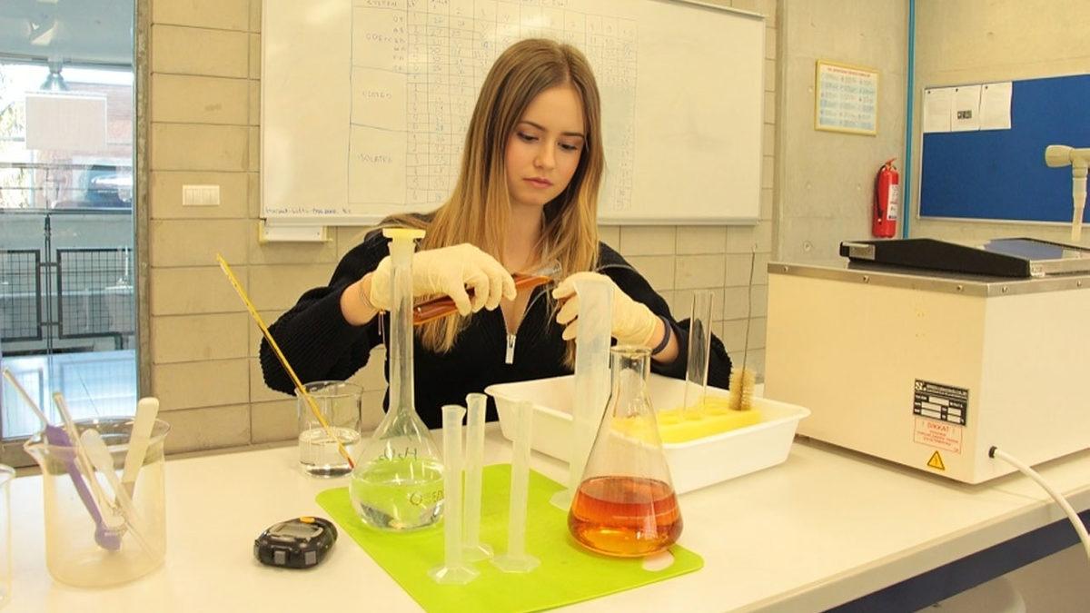 Alzheimer Teşhisinde Kullanılacak Yapay Zekâ Modeli Geliştiren 17 Yaşındaki Simay Yüksel ile Konuştuk: “En Zorlandığımız Şey Ön Yargılar ve Küçümsemelerdi!”