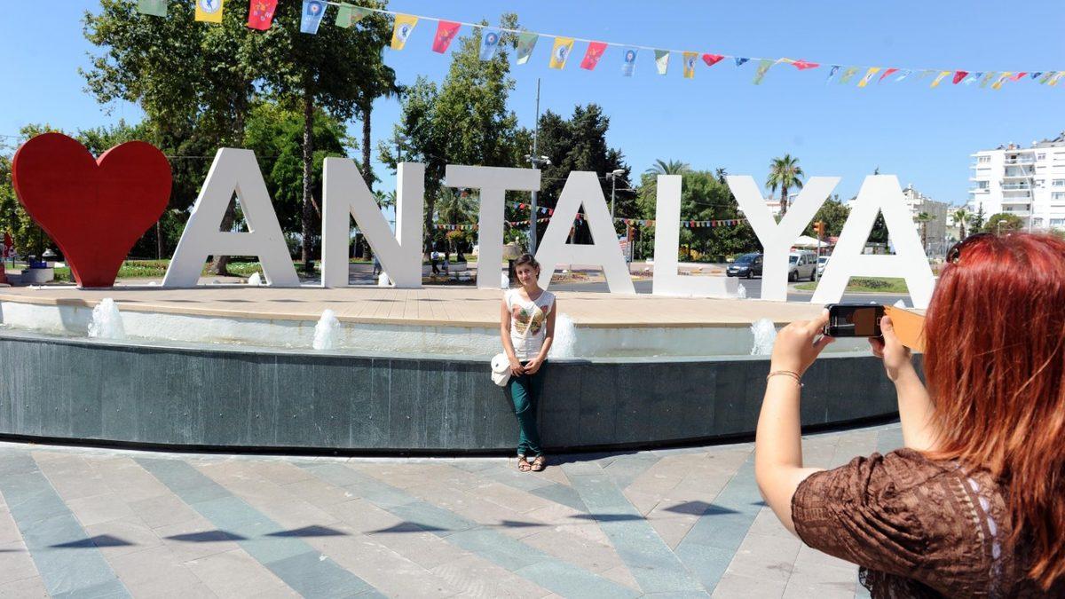 Ülkelerin, Terörü Önlemek İçin Şehir Planlamalarında Kullandığı Gizli Stratejiler: Türkiye’de de Yapılıyor!