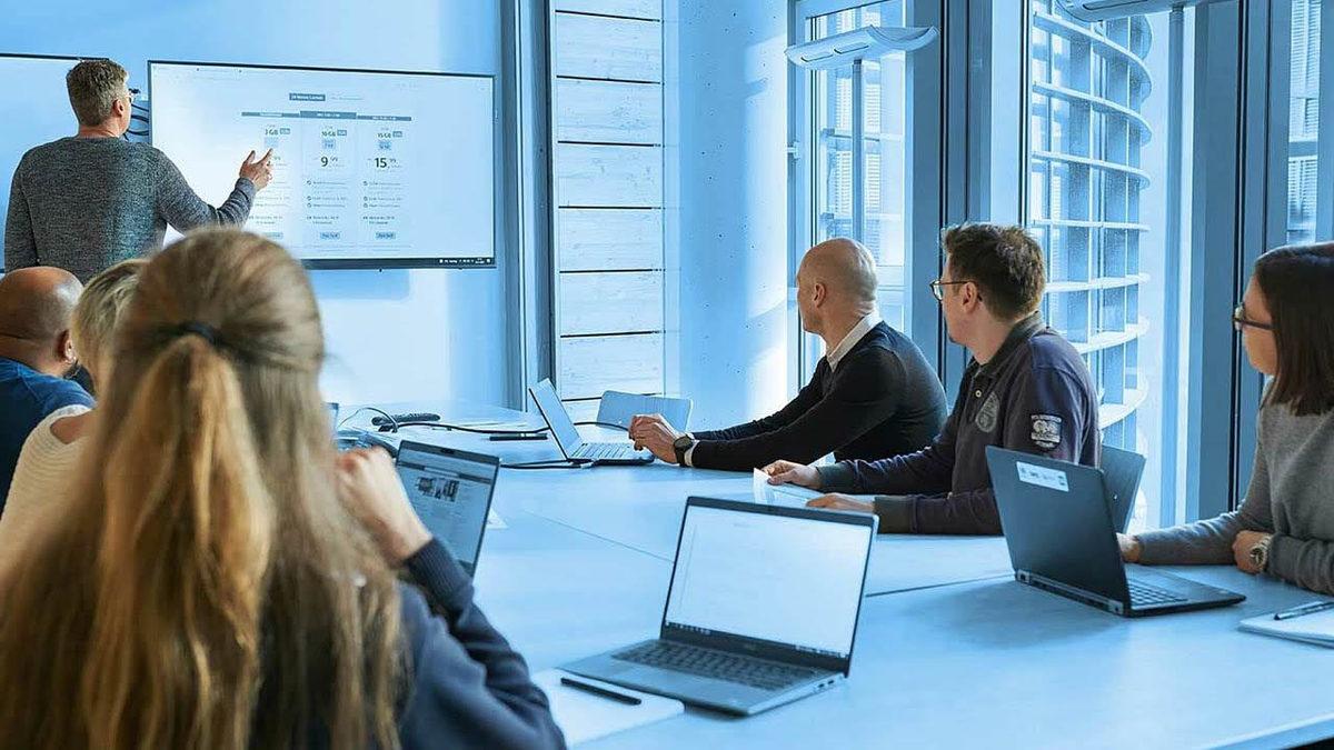 2024’te En Çok Kazandıracak Sektör ve Meslek Grupları Belli Oldu