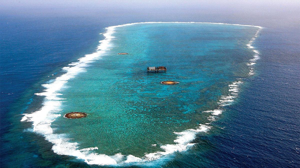 Japonya, Okyanusun Ortasındaki Bu İki Adet 