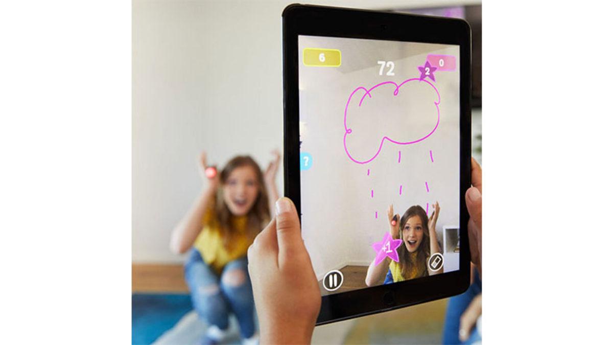 Ailesiyle Keyifli Bir Akşam Geçirmek İsteyenler İçin: Evde Oynayabileceğiniz 6 Eğlenceli Oyunu Derledik