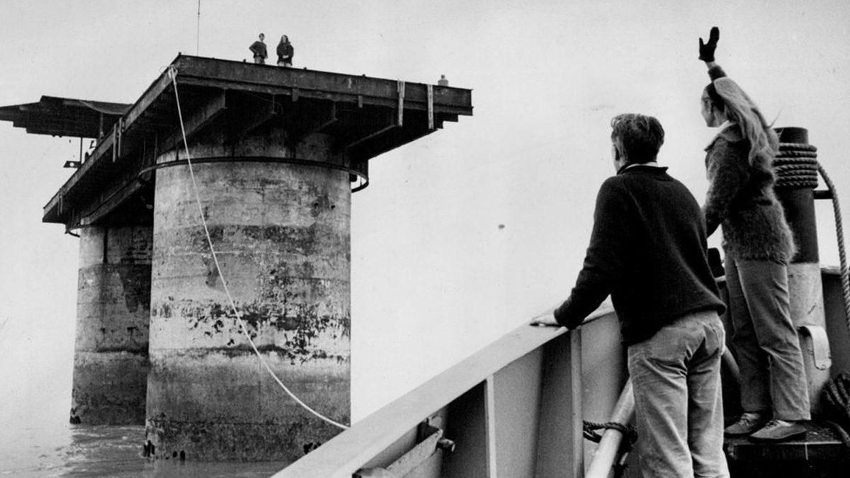 Okul Bahçesi Kadar Yüz Ölçümüne Rağmen Anayasası, Hatta Futbol Takımı Bile Olan Dünyanın En Küçük Ülkesiyle Tanışın: Sealand