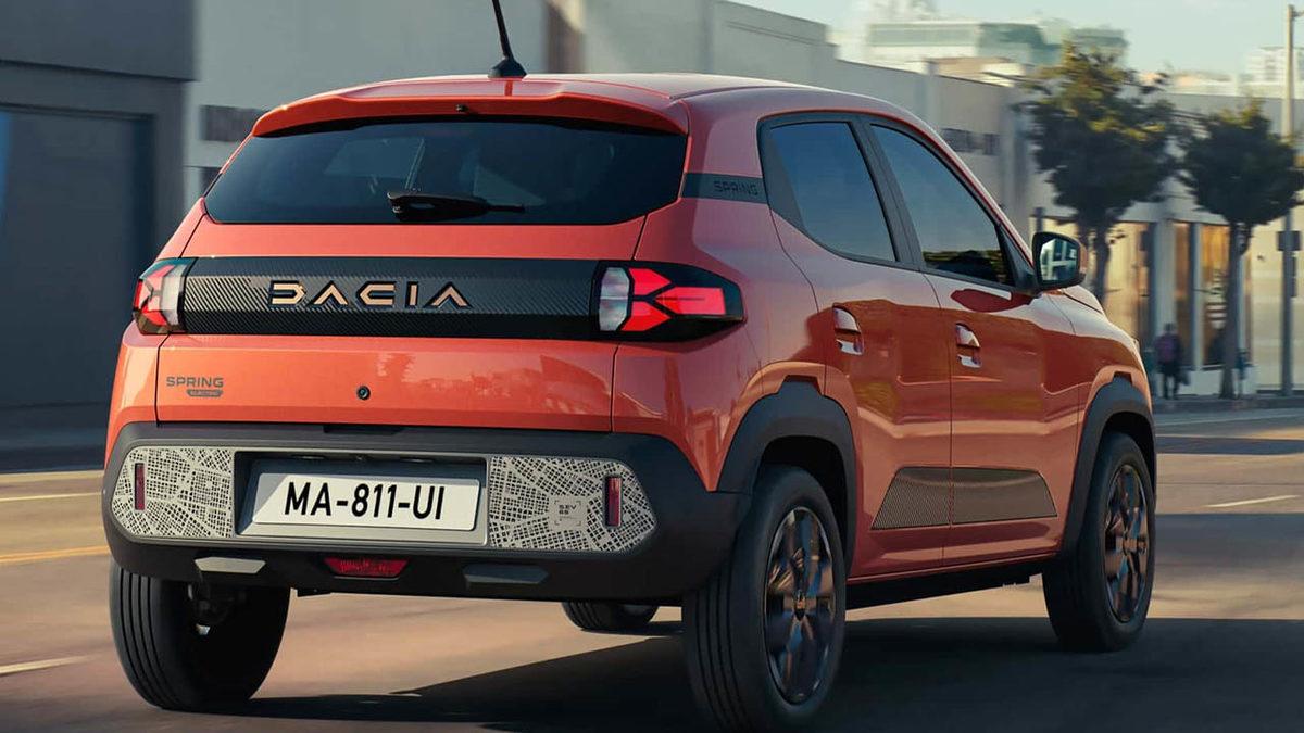 2024 Dacia Spring Tanıtıldı: İşte Elektrikli Şehir Otomobilindeki Tüm Yenilikler