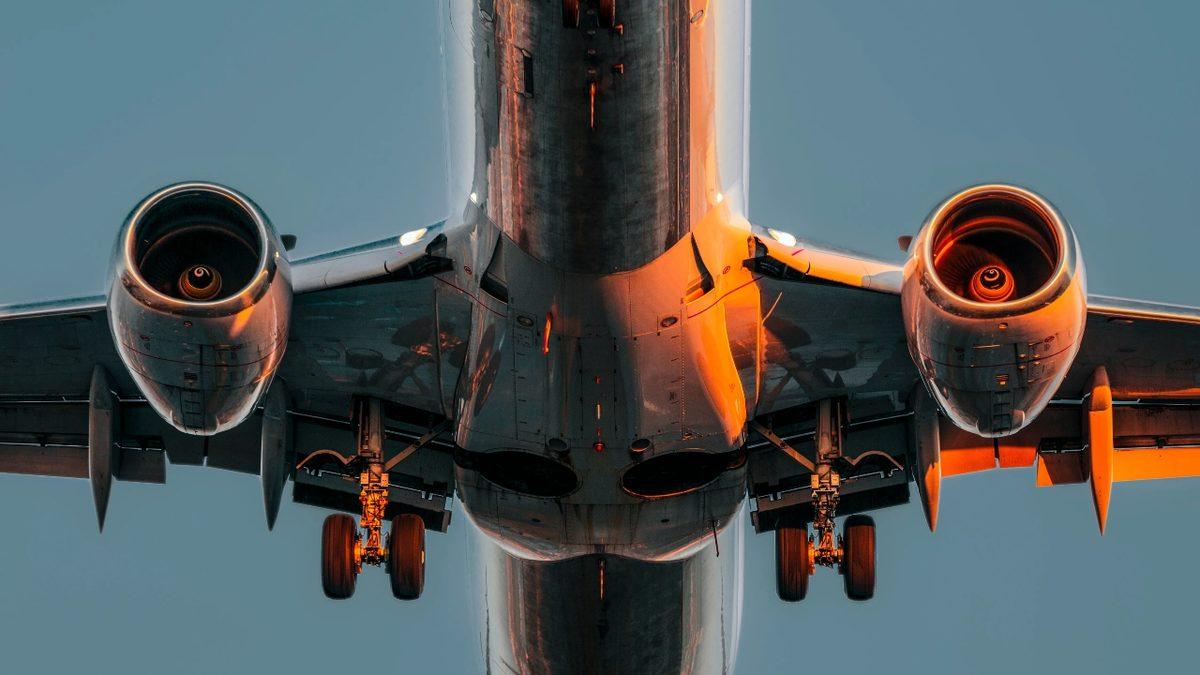 Millî Muharip Uçağı KAAN, İlk Uçuşunu Yaparken İniş Takımlarını Neden Kapatmadı?