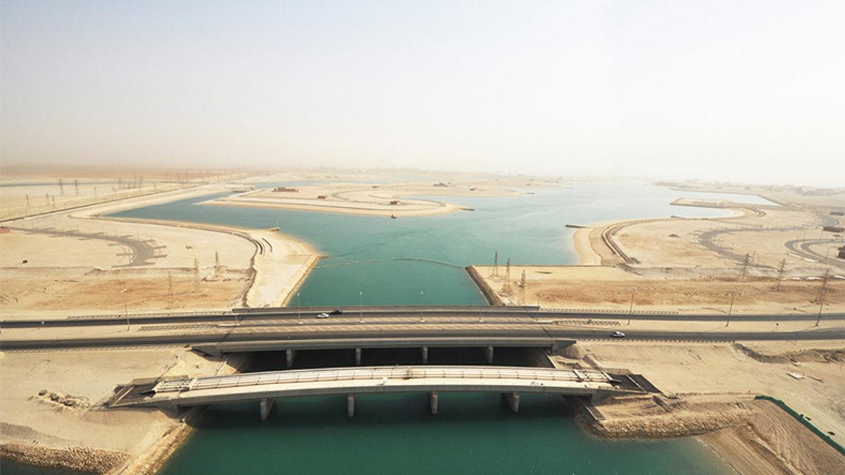 Para İçinde Yüzen Kuveyt’in Çöl ve Denizi Buluşturarak İnşa Ettiği Garip Şehir: Sabah Al Ahmad