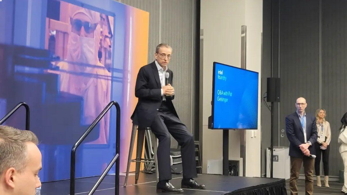 Intel CEO’su: İsterlerse AMD İçin Çip Üretebiliriz