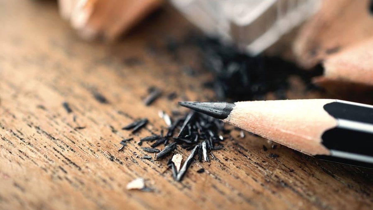 Kurşun Kalemde Kurşun Olmamasına Rağmen İsmi Neden Böyle?