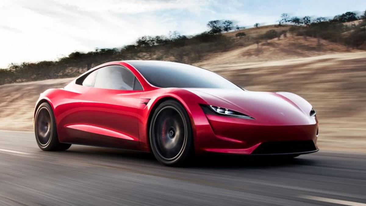 Elon Musk, Tesla Roadster’ın Tanıtım Tarihini Açıkladı: 