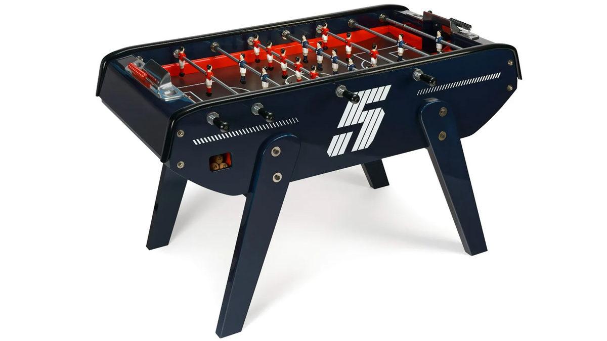 Renault, 5 E-Tech Electric Temalı Retro Görünümlü 