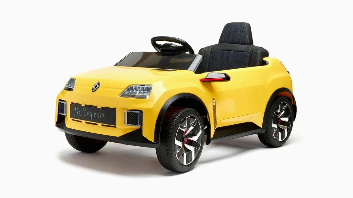 Renault, 5 E-Tech Electric Temalı Retro Görünümlü 