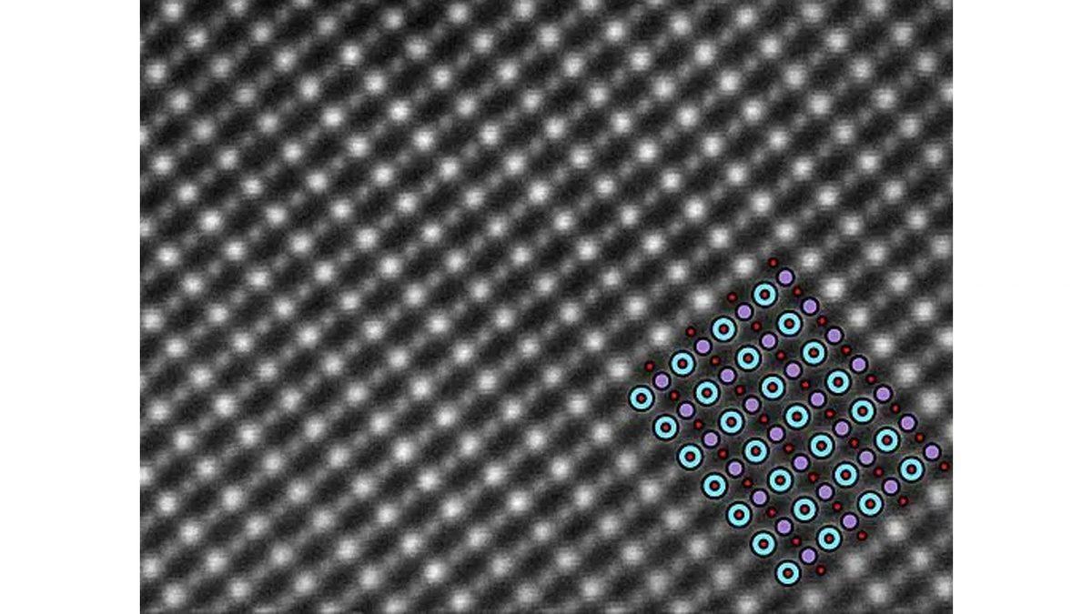 Altının Diğer Metallerin Aksine Sarı Olmasının Sebebi Ne? Einstein’ın Teorisine Kadar Uzanıyor!