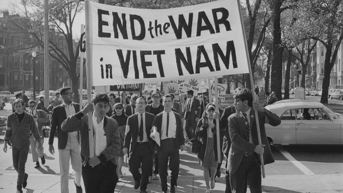 Savaşın Acı Gerçeğini Yüzümüze Tokat Gibi Çarpan Hikâye: Tam 4 Milyon Sivilin Hayatını Kaybettiği Vietnam Savaşı