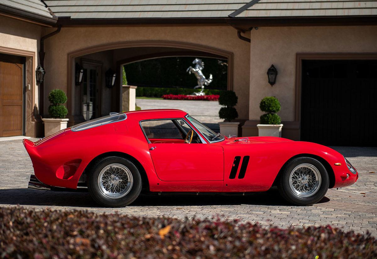 Bir Zamanların En Pahalı Arabası Ferrari 250 GTO, Duvar Kağıdı Yapmalık Görsellerle Açık Artırmada