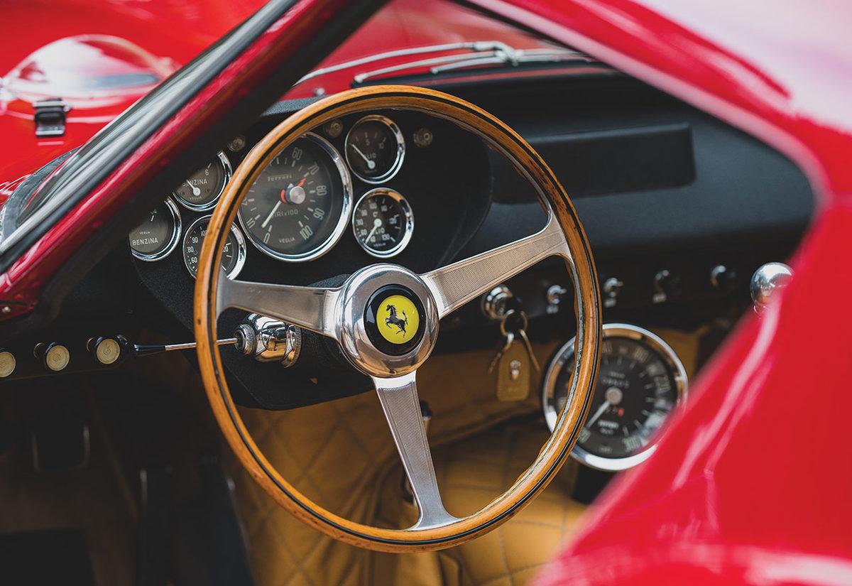 Bir Zamanların En Pahalı Arabası Ferrari 250 GTO, Duvar Kağıdı Yapmalık Görsellerle Açık Artırmada