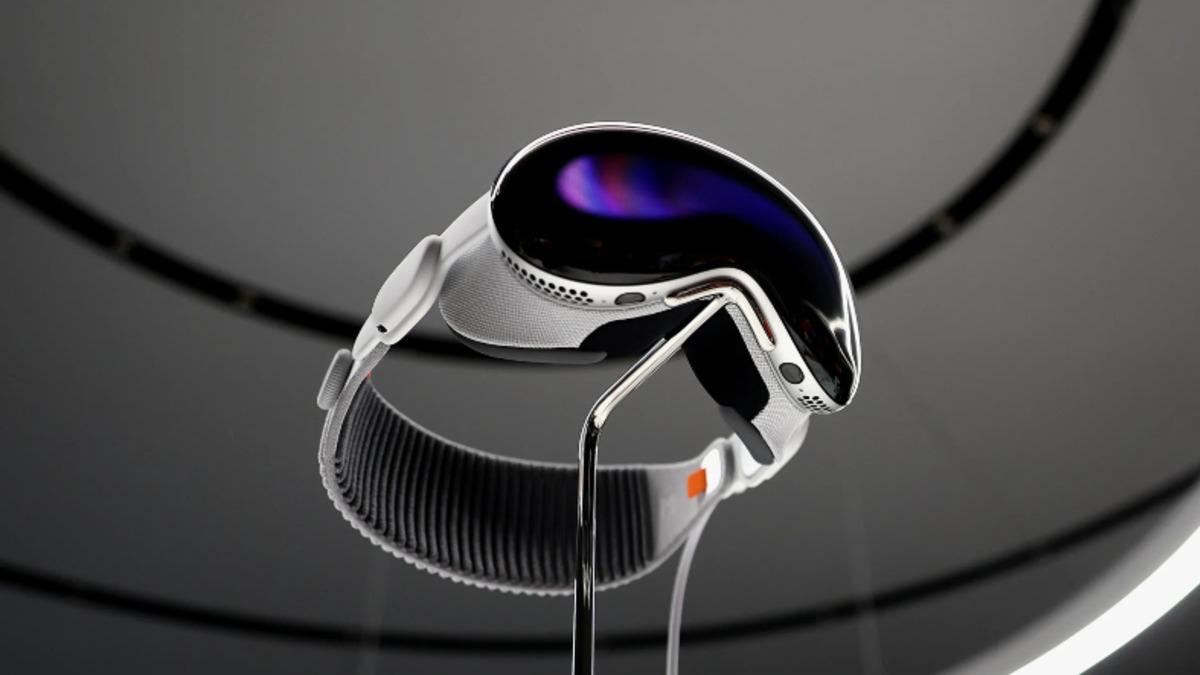 Apple, Uygun Fiyatlı Vision Pro İçin Çalışmalara Başladı