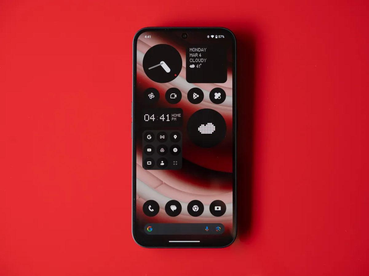 Sıra Dışı Tasarımıyla Dikkat Çeken Fiyat/Performans Telefonu Nothing Phone (2a)’nın Türkiye Fiyatı Belli Oldu!