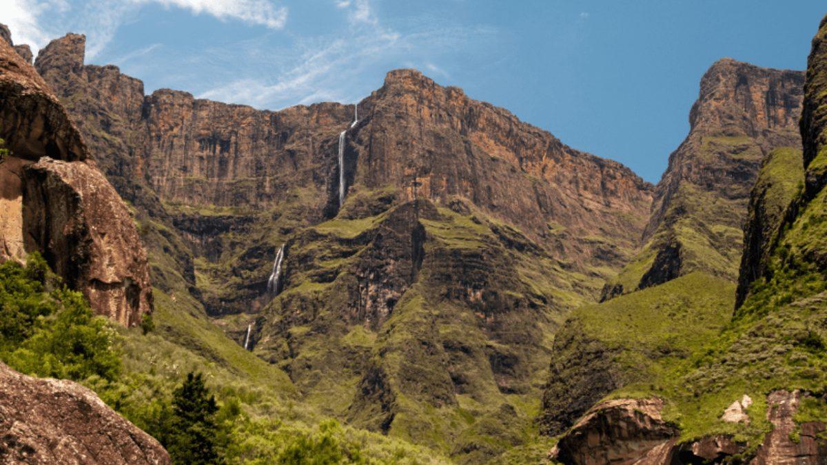 Sadece Fotoğraflarına Bakarken Bile Büyüleneceksiniz: Dünyanın En Yüksek 7 Şelalesi