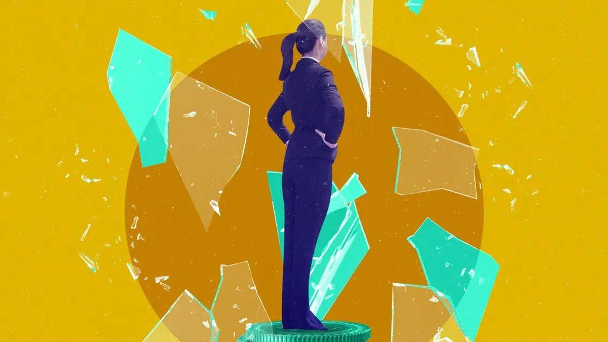 Kadınların Karşısına İş Hayatında Sık Sık Çıkan “Cam Tavan” Tam Olarak Nedir?