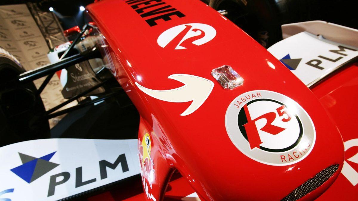 20 Yıl Önce Formula 1 Aracına Neden Bir Elmas Konulmuştu ve Bu Elmas Neden Asla Bulunamadı?