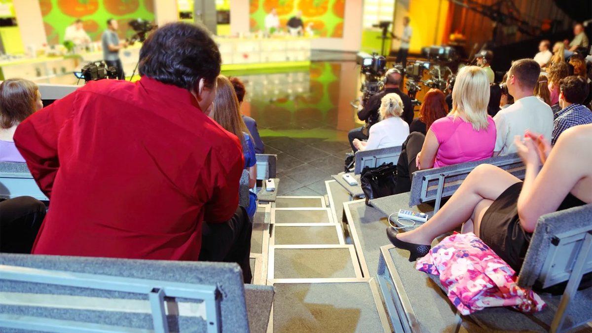 Televizyon Programlarındaki Sahte Kahkaha Efektleri İlk Kez Ne Zaman Hayatımıza Girdi?