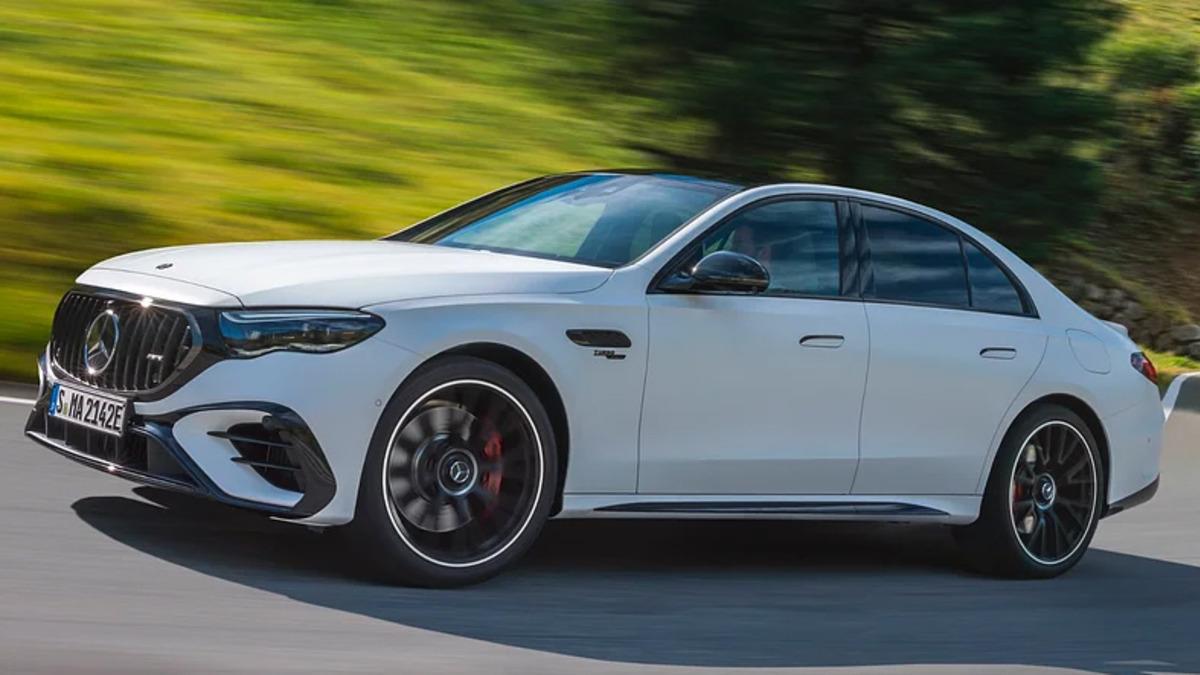 Hızlı ve Karizmatik: 2024 Model Mercedes-AMG E53 Tanıtıldı
