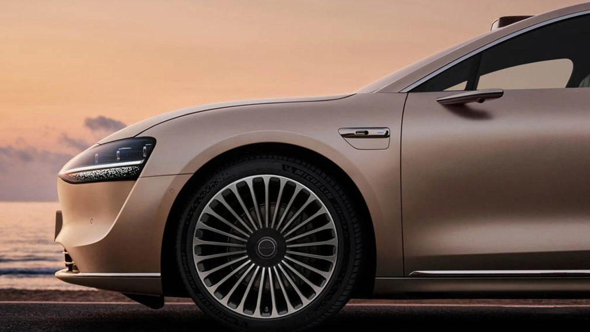 Huawei’den Saray Gibi Elektrikli Otomobil Geliyor: İşte STELATO S9’un Tasarımı