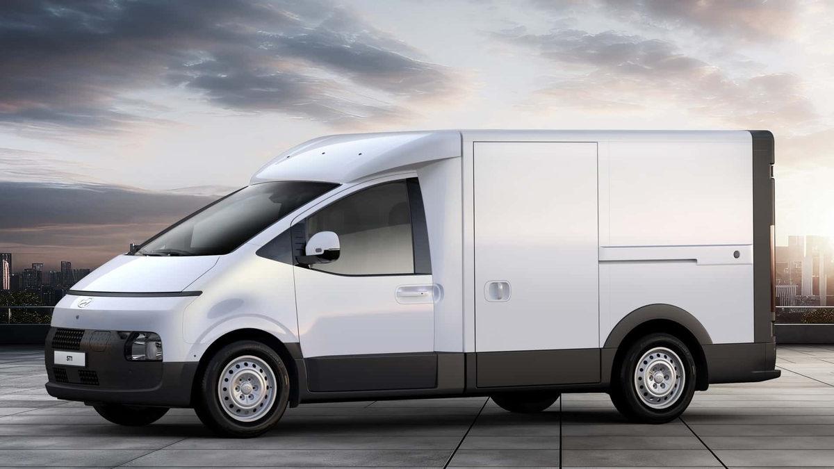 Hyundai’dan Fütüristik Tasarımlı Elektrikli Van: Karşınızda ST1!