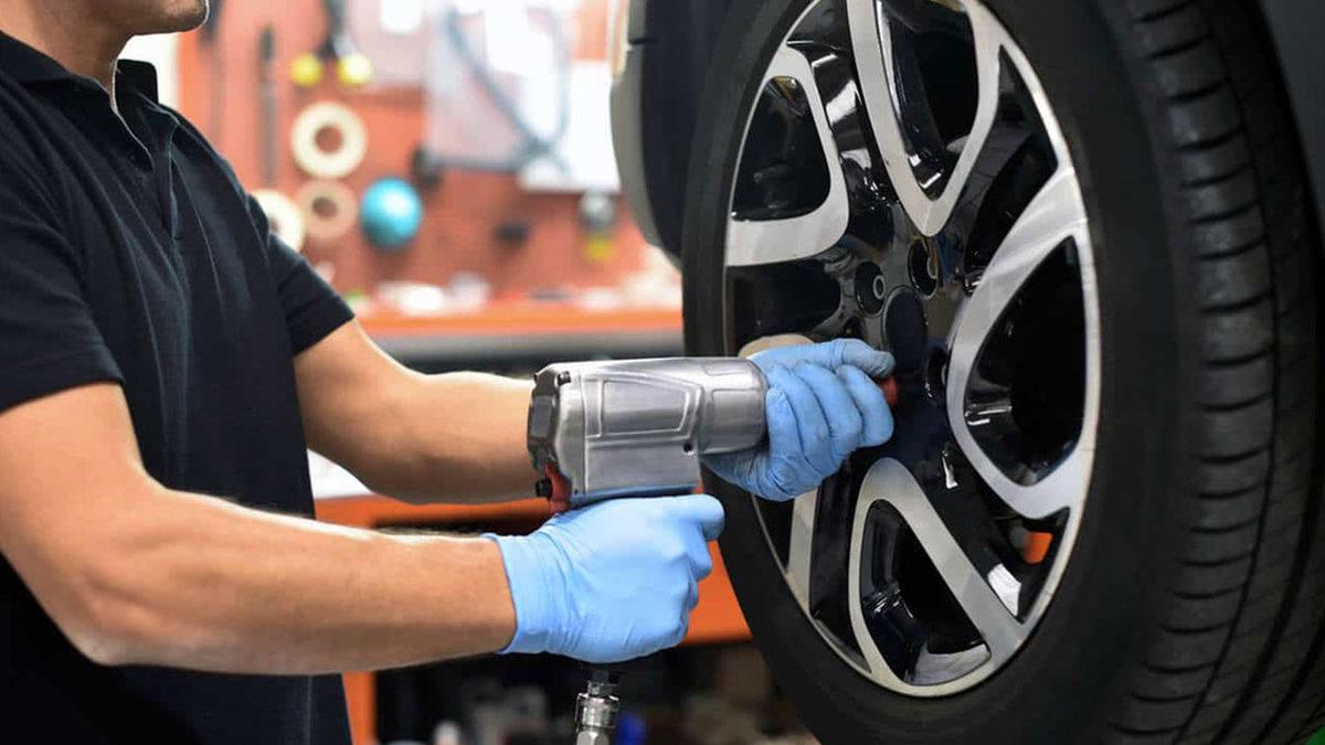 Araba Sürerken Yaptığınız Bu 6 Hata Lastik Ömrünüzü Azaltıyor!