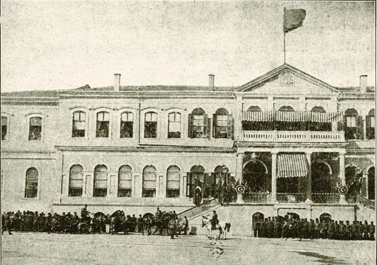 Neden ‘Gavur Padişah’ Olarak Anılıyordu? Osmanlı Tarihinin En Bunalımlı Döneminin Padişahı II. Mahmud’un Hikâyesi