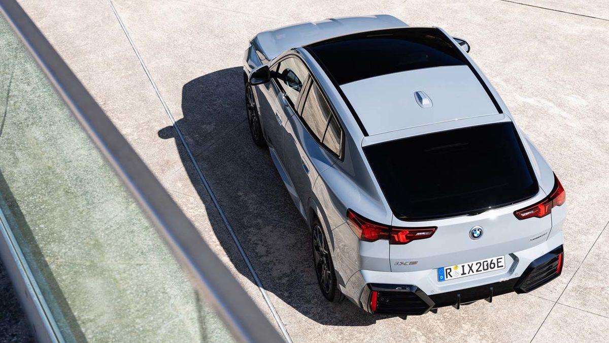 BMW iX2 eDrive20 Türkiye’de Satışa Sunuldu: İşte Fiyatı ve Özellikleri!