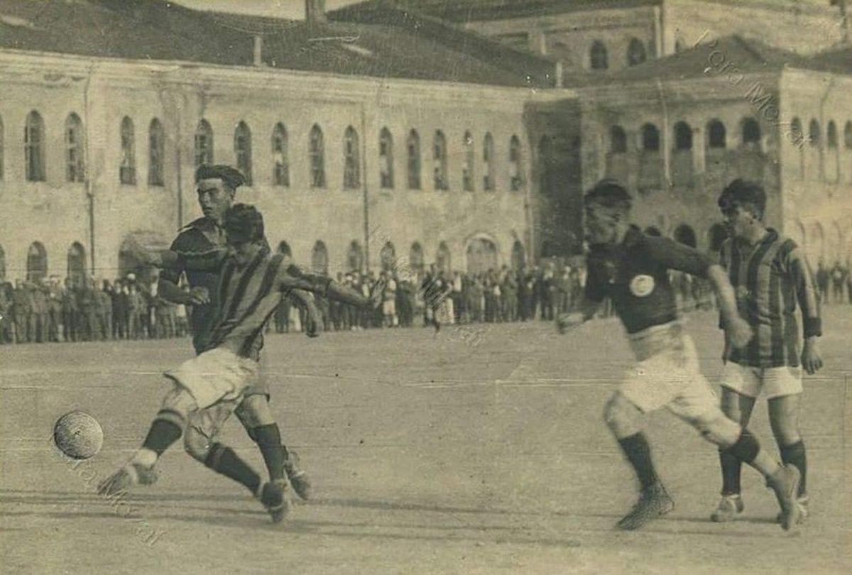 Millî Takımımızın İkonik Kırmızı Göğüs Bantlı Formasının 100 Yıllık Tarihi: İlk Kez Hangi Maçta, Nasıl Ortaya Çıktı?