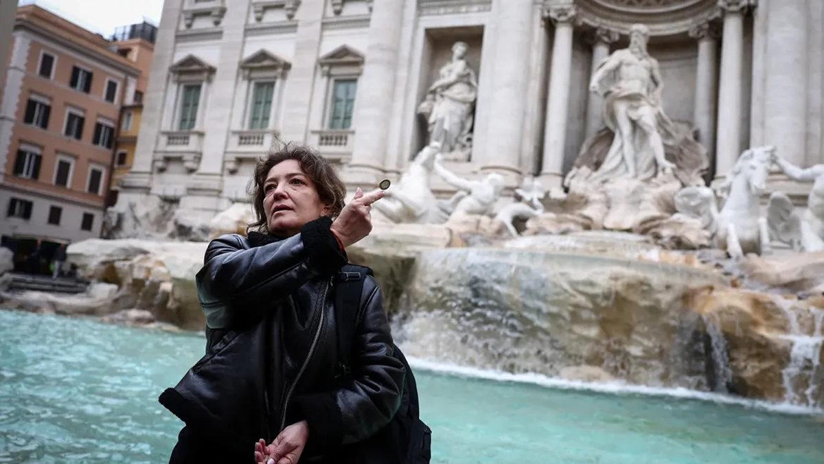 Roma’nın Dilek Dilemek İçin Para Atılan Meşhur Aşk Çeşmesi’nde Biriken Miktarı Öğrenince İçine Dalmak İsteyeceksiniz!