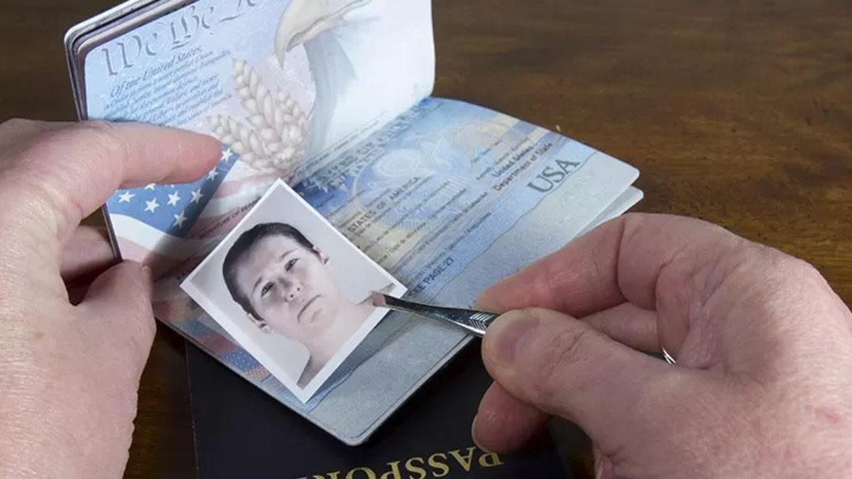 Evrakta Sahteciliği Tarihe Gömecek Mobil Uygulama Geliştirildi: Peki Nasıl Çalışıyor?