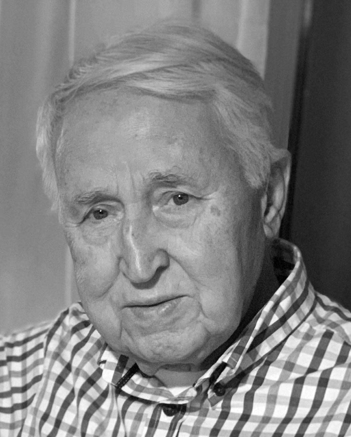 Devrim Otomobilinin Tasarımcısı Gündüz Sait Güngen, Hayatını Kaybetti