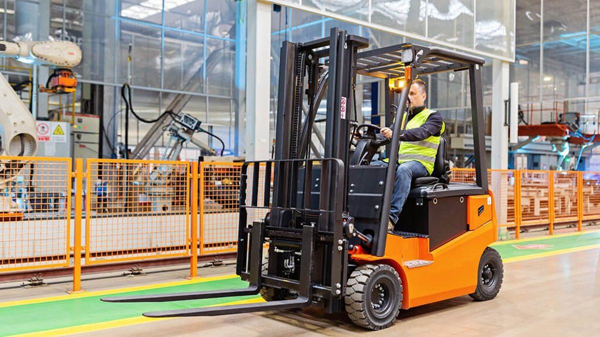 Ehliyet Sınıfları Nelerdir? Hangi Ehliyetle Hangi Aracı Kullanabilirsiniz?