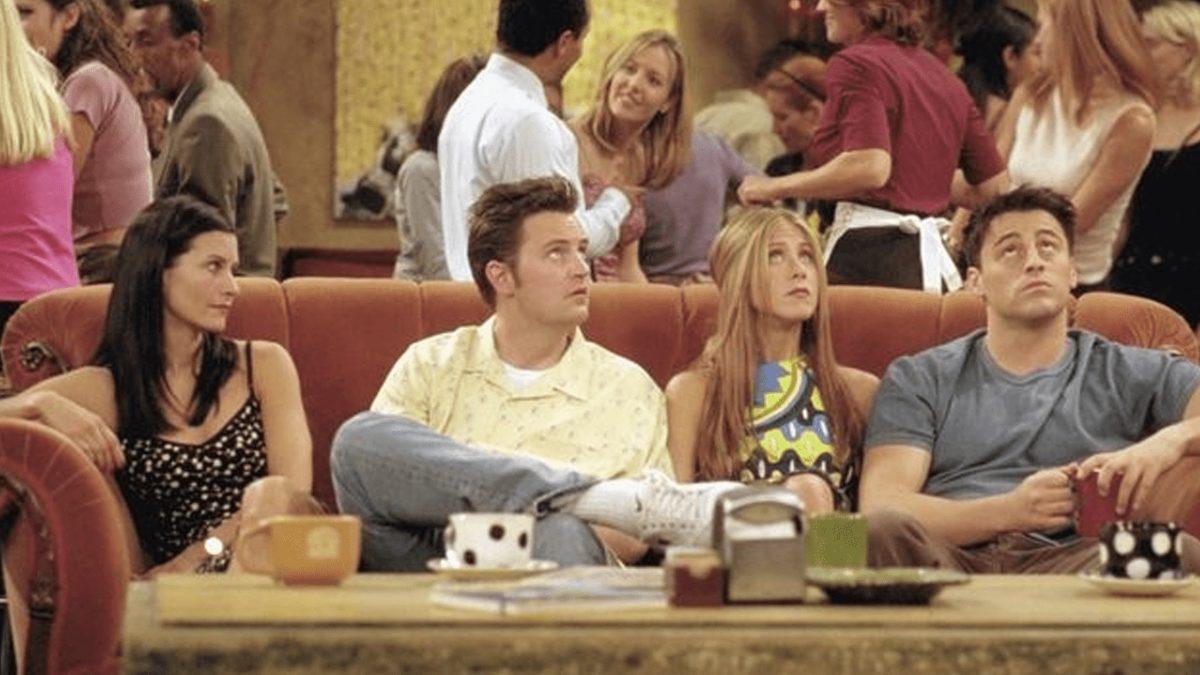 Az Kalsın Rolü Başkası Oynayacakmış: Friends’in Sevilen Karakteri Rachel Green Hakkında Bazılarını İlk Kez Duyacağınız Bilgiler
