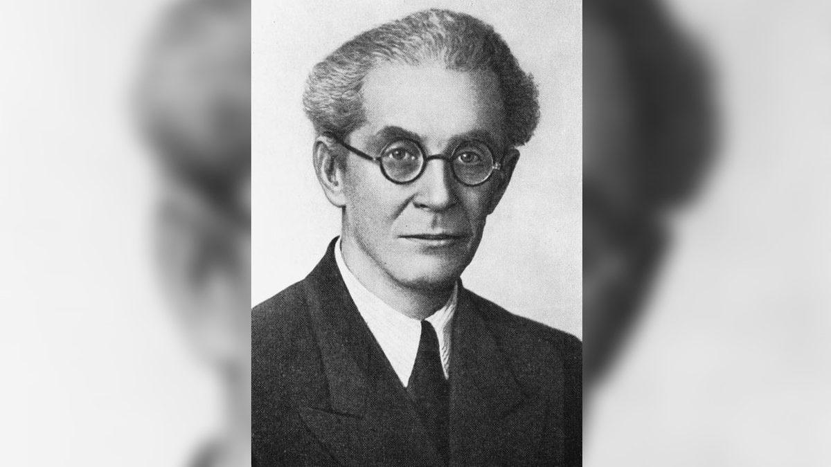 Ölü Bir Köpeği, Kendi İcadı Olan Cihazla Hayata Döndürmeyi Başaran Sovyet Bilim İnsanının Çılgın Deneyi