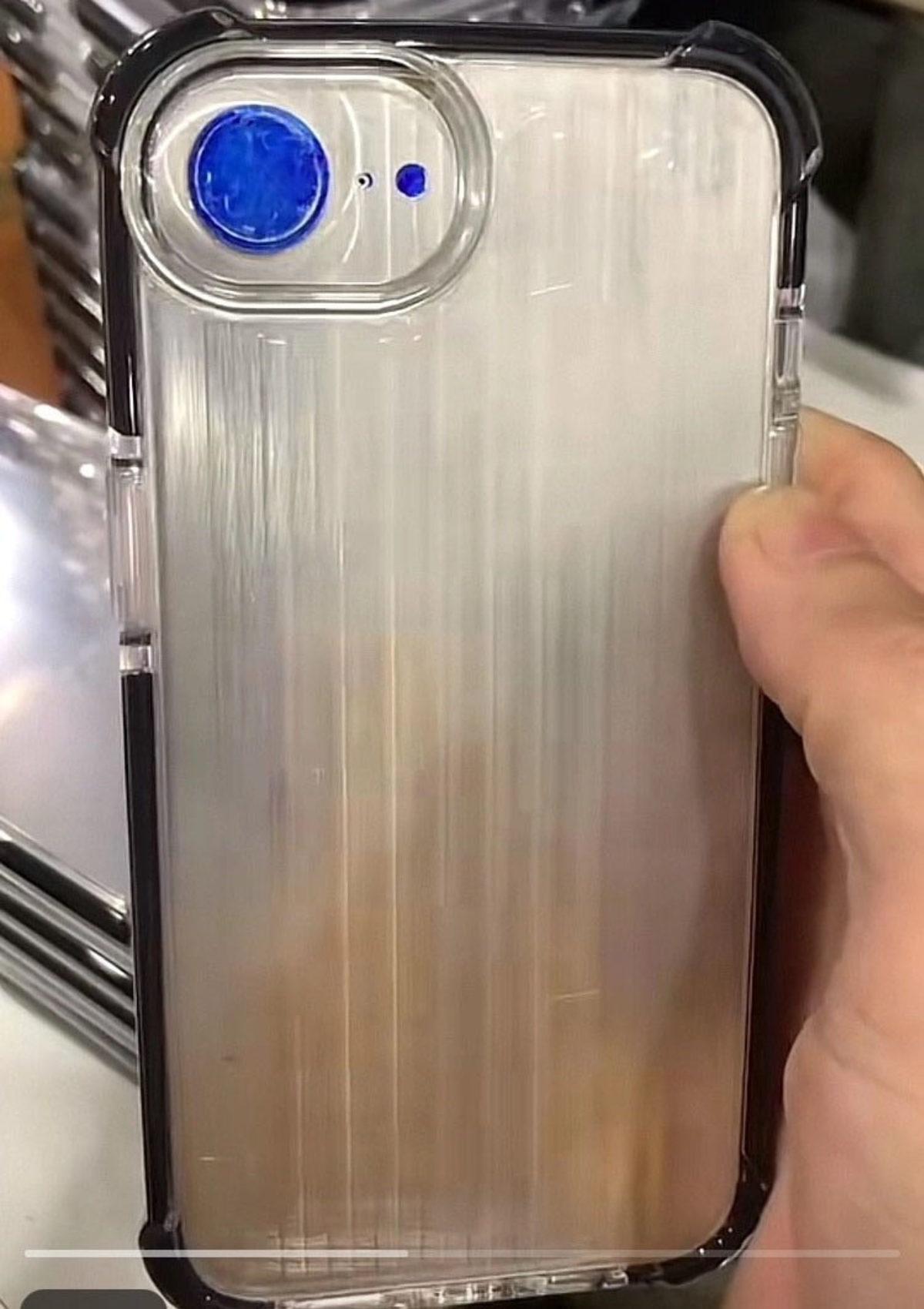 iPhone SE 4’ün Tasarımını Gösteren Maketler Paylaşıldı: Touch ID Nihayet Gidiyor