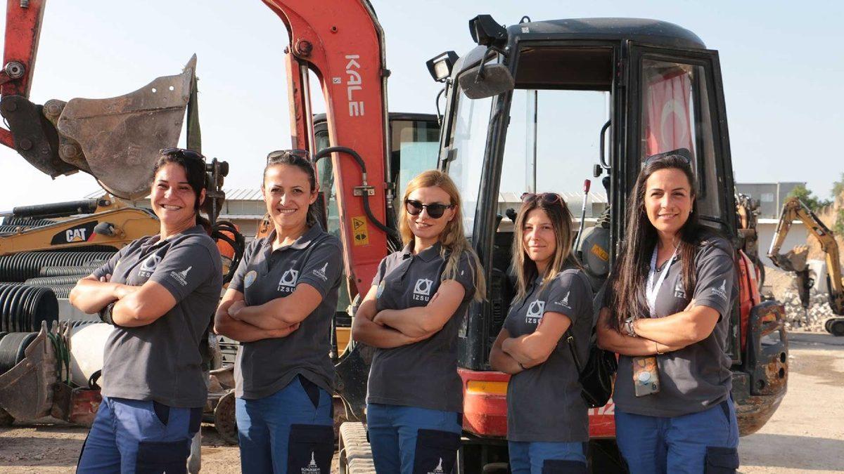 İş Makinesi Operatörleri Neden Pilotlar Kadar Maaş Alıyor? Sebebini Öğrenince 