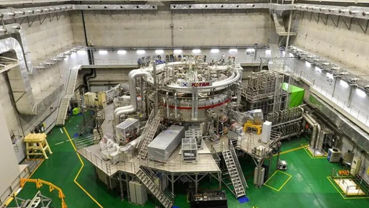 Güney Kore’nin Füzyon Reaktörü Rekor Kırdı: 48 Saniye Boyunca Güneş’ten 7 Kat Yüksek Sıcaklığa Ulaştı!