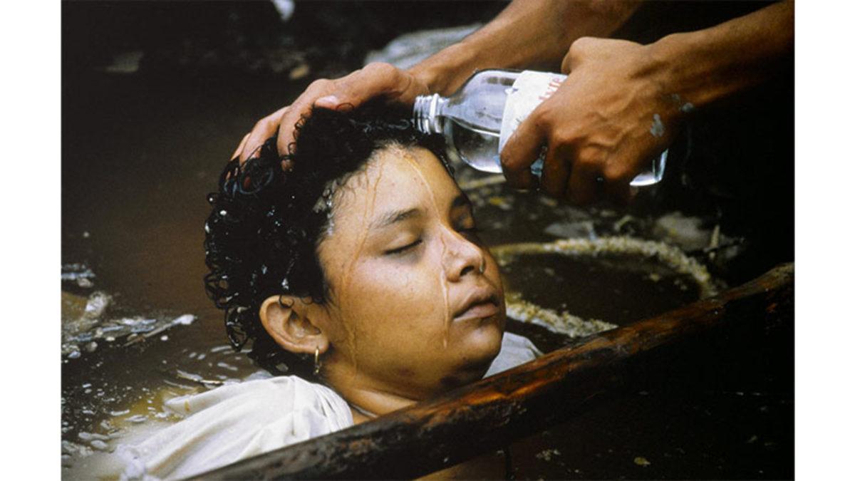 Gözler Önünde Sessizce Ölmeyi Bekleyen Omayra Sanchez’in Hikâyesini Öğrenince Hayatı Sorgulayacaksınız