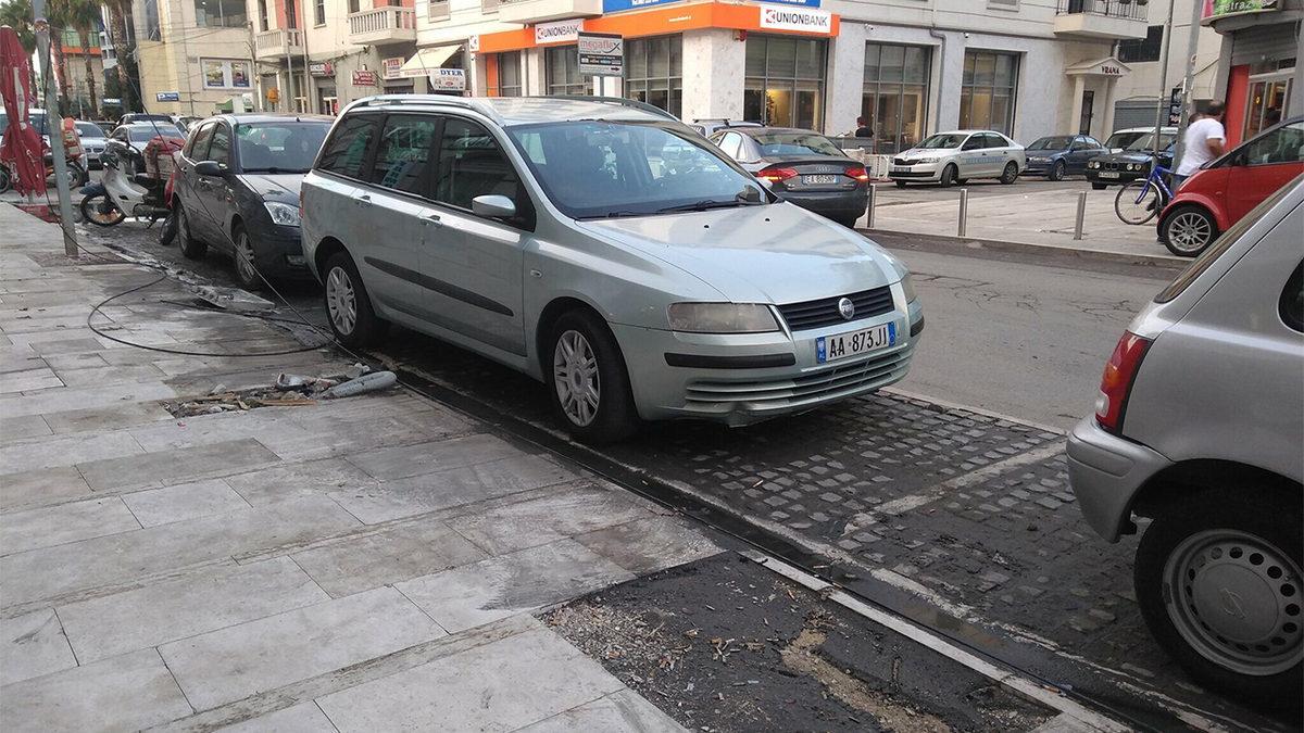Arnavutların Sadece Mercedes-Benz Marka Otomobil Sürmesinin Ardındaki İlginç Neden