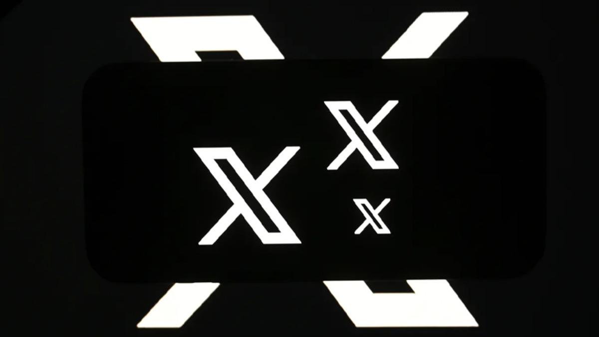 Elon Musk Yine Yaranamadı: Bedavaya Mavi Tik Alan Kullanıcılar Şikayetçi Oldu!