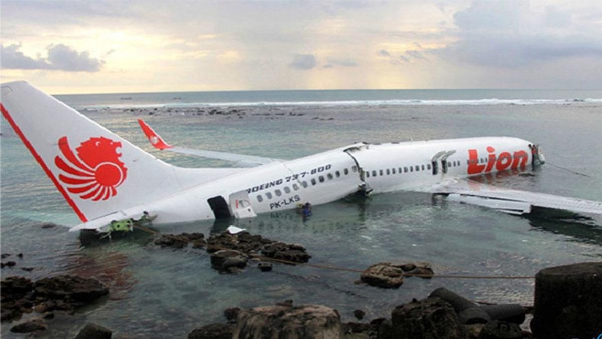 Kalkıştan Dakikalar Sonra Denize Düşerek İçinde Bulunan 189 Kişinin Ölümüne Sebep Olan Lion Air Uçak Kazasının Tüyler Ürperten Hikâyesi