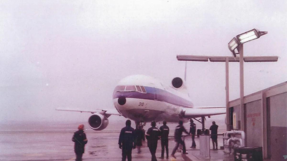 Şaka Değil Gerçek! 10 Dolarlık Bir Ampul Yüzünden Düşen Uçağın Ağızları Açık Bırakan Hikâyesi